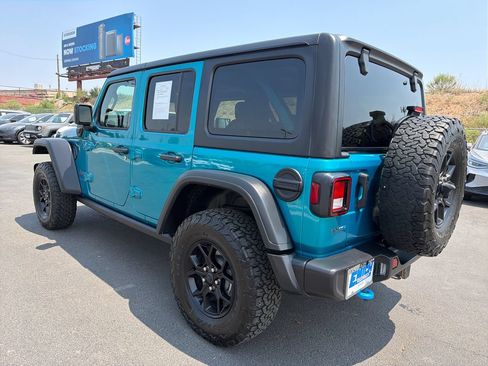 Used 2024 Jeep Wrangler Unlimited AWD/4WD image 3