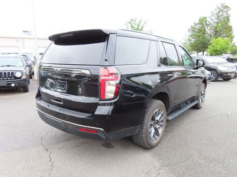 Used 2021 Chevrolet Tahoe Z71 w/ Rear Media and Nav Package AWD/4WD image 5