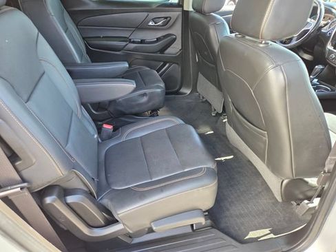 Certified 2019 Chevrolet Traverse RS w/ LPO, Floor Liner Package FWD image 15