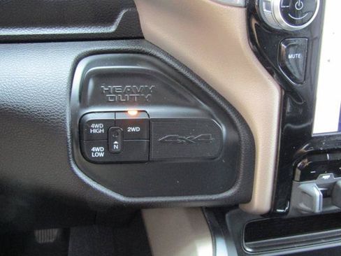 Used 2022 RAM 2500 Laramie AWD/4WD image 26