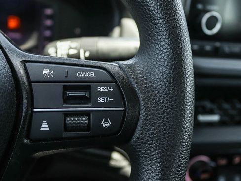 Used 2024 Honda Accord EX image 24