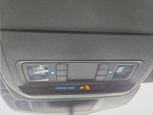 Used 2023 Ford Explorer ST-Line AWD/4WD image 12