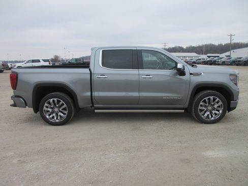 New 2026 GMC Sierra 1500 Denali image 3