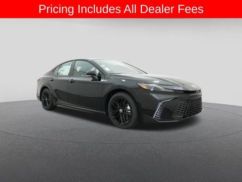 New 2026 Toyota Camry SE FWD image 29