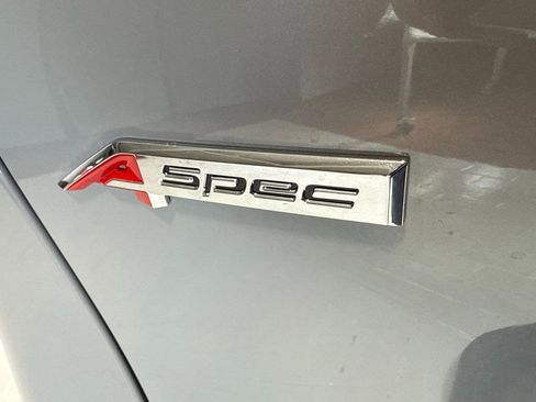 Used 2025 Acura ADX A-Spec image 9