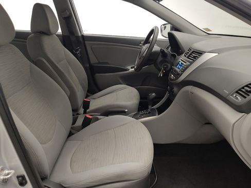 Used 2017 Hyundai Accent SE FWD image 21