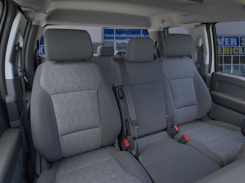 New 2025 Ford F250 XL w/ FX4 Off-Road Package AWD/4WD image 10