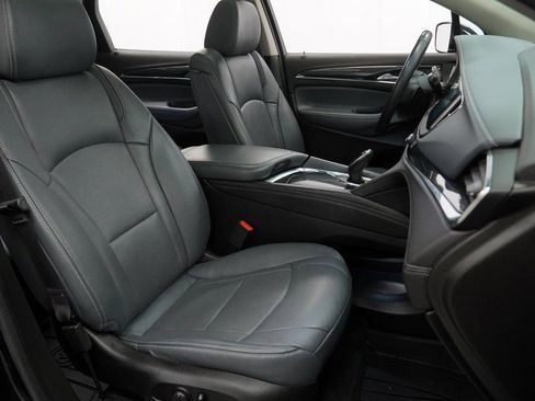 Used 2021 Buick Enclave Essence w/ Sport Touring Edition image 46