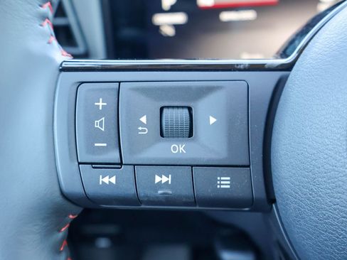 New 2026 Nissan Kicks SR image 10