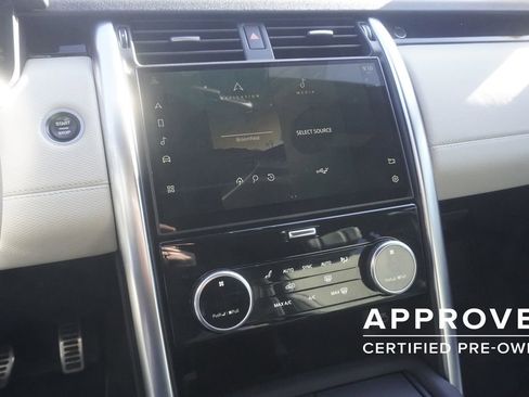 Used 2022 Land Rover Discovery S R-Dynamic image 15