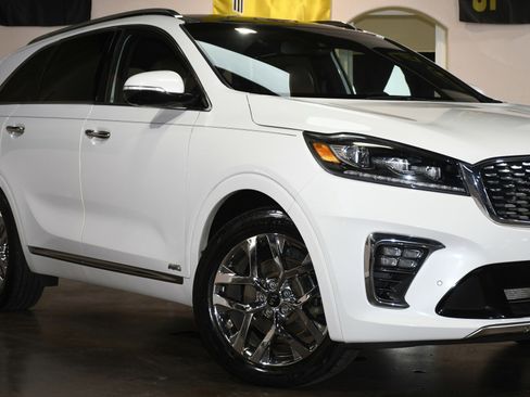 Used 2019 Kia Sorento SX image 53
