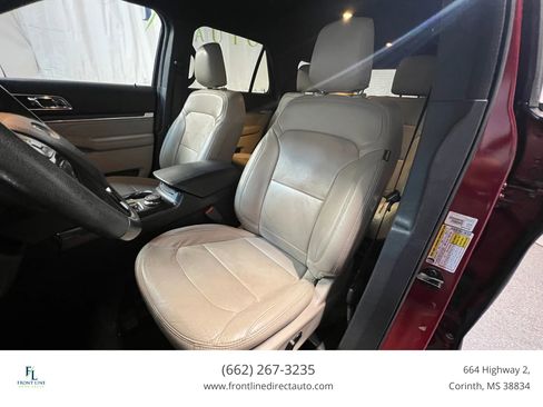 Used 2019 Ford Explorer Limited w/ Class III Trailer Tow Package image 8