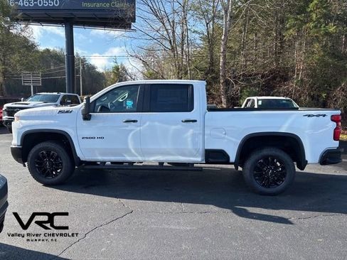 New 2026 Chevrolet Silverado 2500 Custom w/ Custom Convenience Package image 8