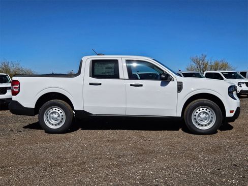 New 2026 Ford Maverick XL image 4