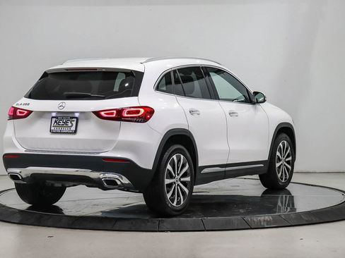 Used 2023 Mercedes-Benz GLA 250 image 4