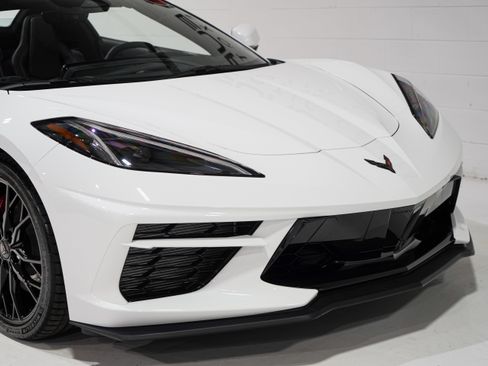 Used 2026 Chevrolet Corvette Stingray Convertible w/ Z51 Performance Package RWD image 24