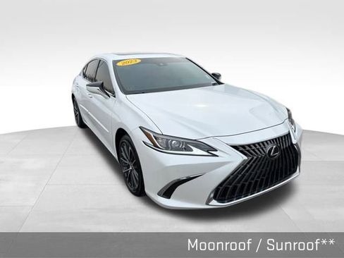 Used 2023 Lexus ES 350 w/ Premium Package image 3