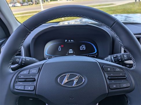 New 2026 Hyundai Venue SEL image 28