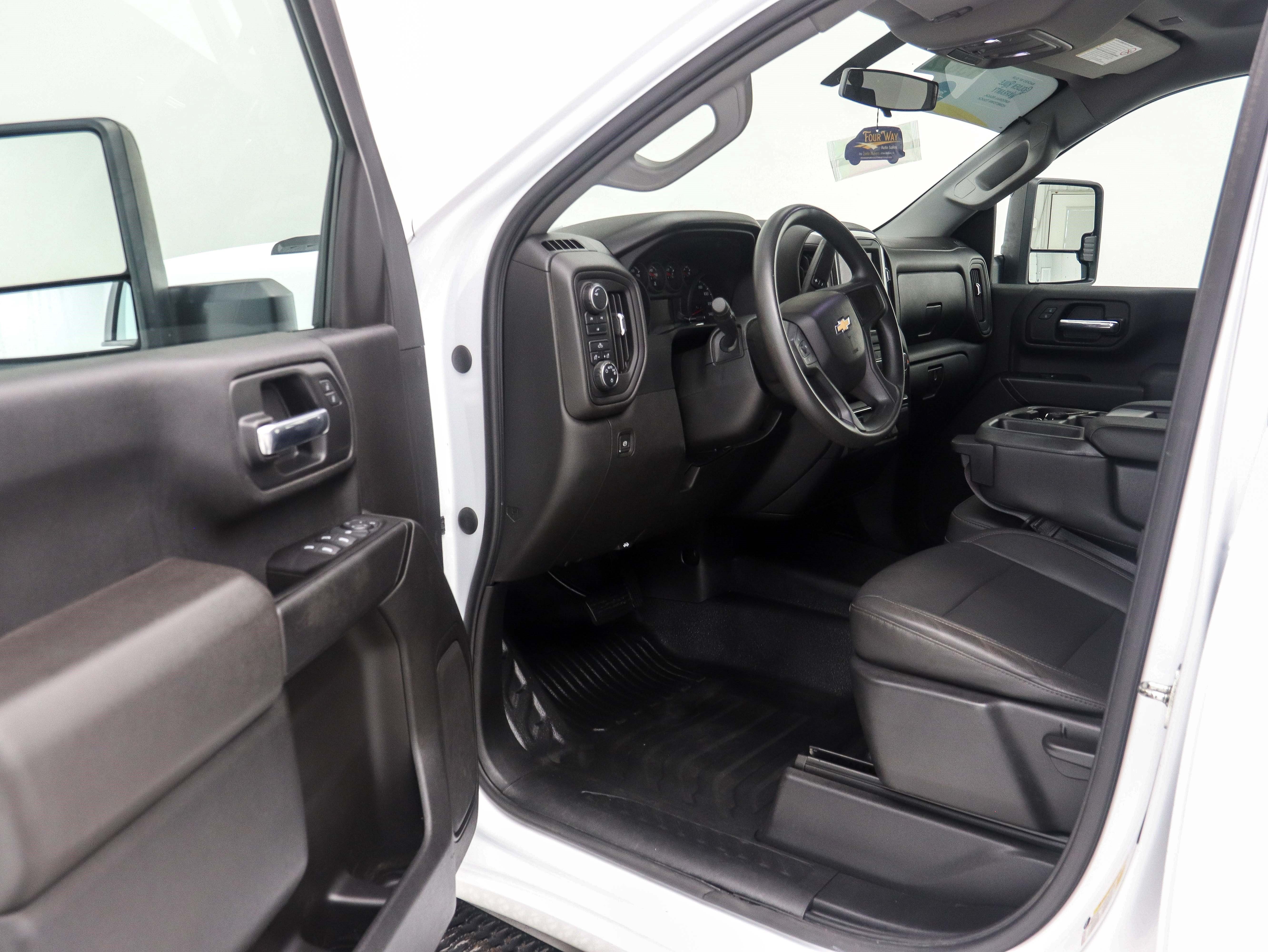 Used 2022 Chevrolet Silverado 2500 W/T w/ WT Fleet Convenience Package AWD/4WD image 11