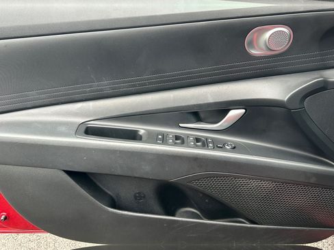 Used 2023 Hyundai Elantra SEL FWD image 20