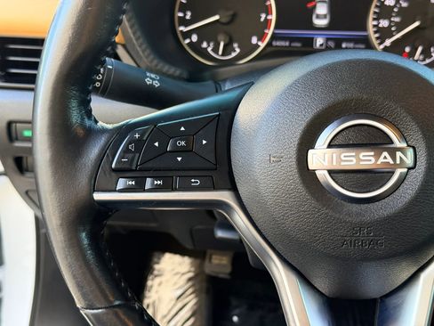 Used 2024 Nissan Sentra SV w/ SV Premium Package FWD image 27