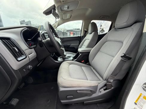 Used 2019 Chevrolet Colorado W/T w/ WT Convenience Package RWD image 12