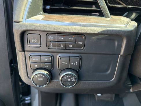 New 2026 Chevrolet Tahoe Z71 AWD/4WD image 25