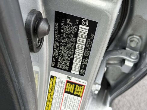 Used 2025 Lexus ES 350 Premium w/ Premium Package image 30