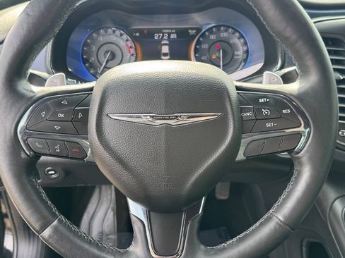 Used 2016 Chrysler 200 S w/ Comfort Group image 21