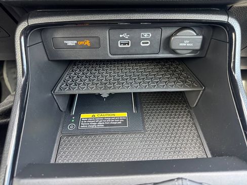 Used 2024 Honda CR-V EX-L image 17