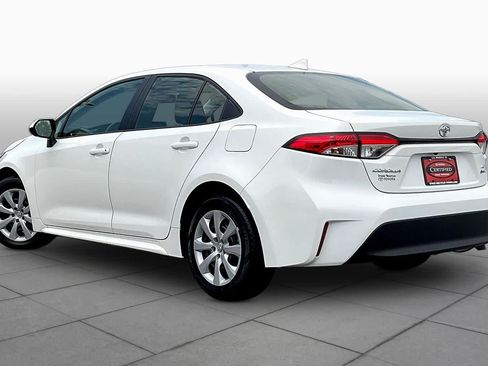 Used 2026 Toyota Corolla LE FWD image 12