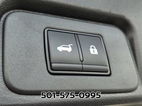 Used 2026 Nissan Rogue SV FWD image 16