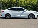 Used 2020 Ford Fusion Titanium image 3