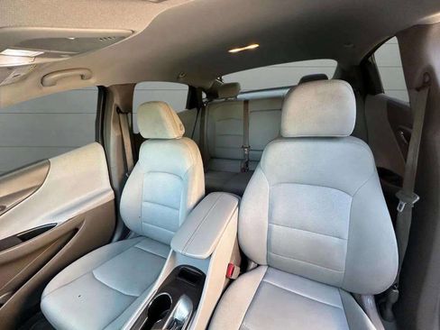 Used 2021 Chevrolet Malibu LT image 33