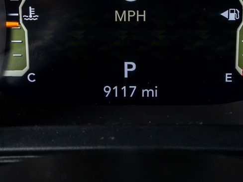 Used 2025 Jeep Wrangler Unlimited Rubicon 392 image 16