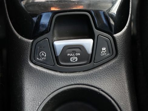 Used 2019 Jeep Compass Limited w/ Safety & Security Group AWD/4WD image 22