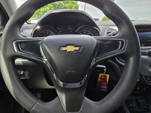 Used 2019 Chevrolet Cruze LS FWD image 23