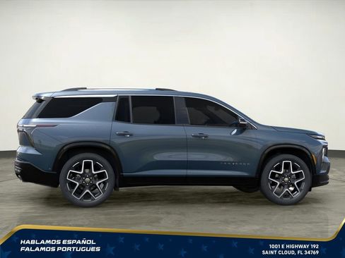 New 2026 Chevrolet Traverse High Country FWD image 4