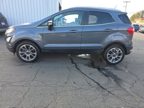 Used 2018 Ford EcoSport Titanium image 4