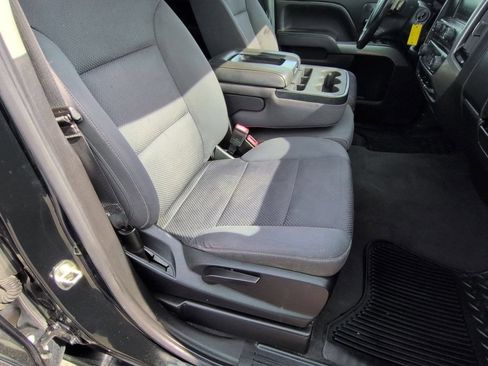 Used 2019 Chevrolet Silverado 1500 LT RWD image 21