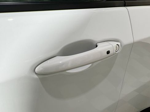 Used 2022 Jeep Compass Limited image 15