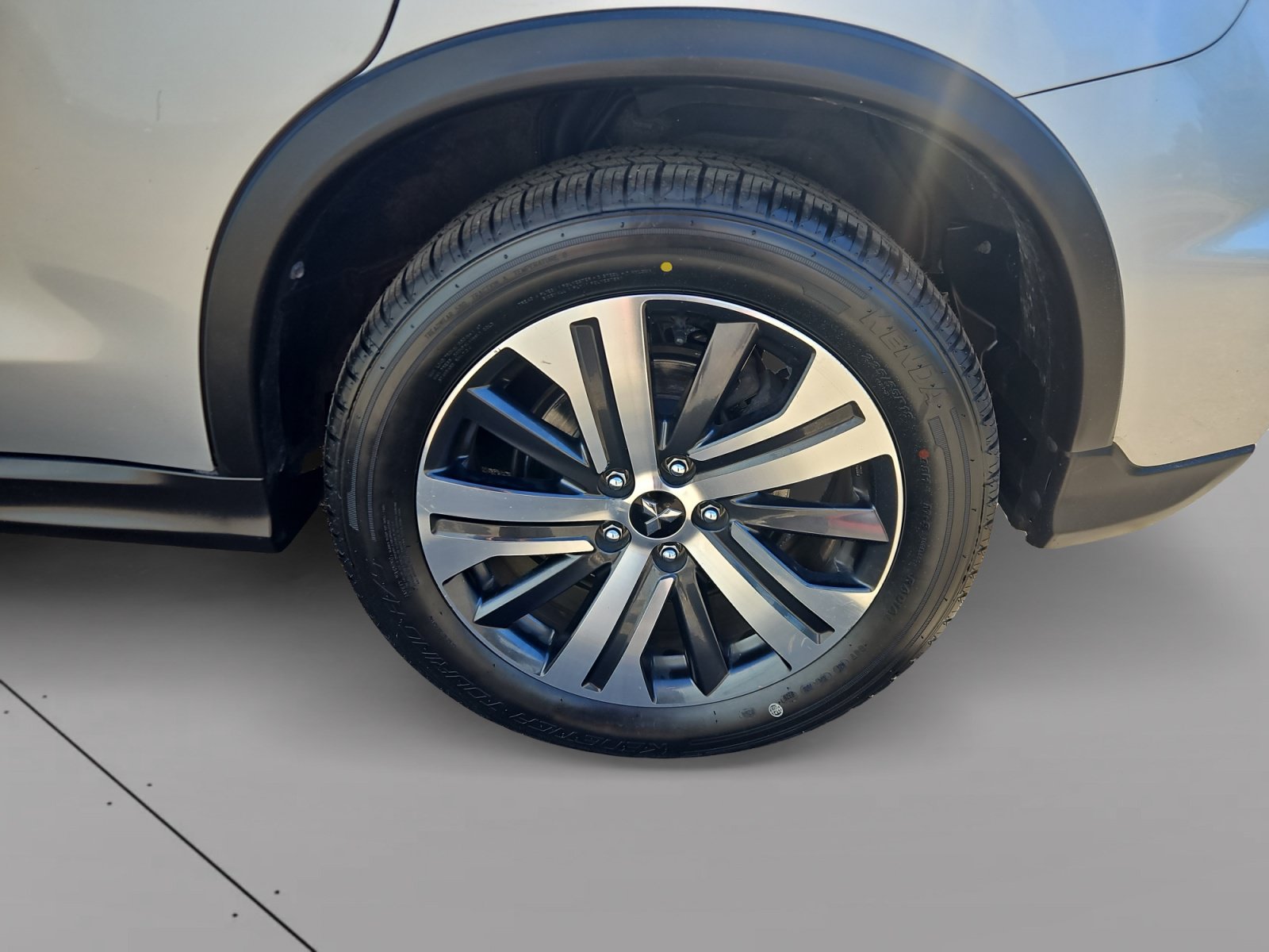Used 2020 Mitsubishi Outlander Sport ES FWD image 14