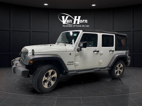 Used 2016 Jeep Wrangler Unlimited Sport w/ Dual Top Group AWD/4WD image 3