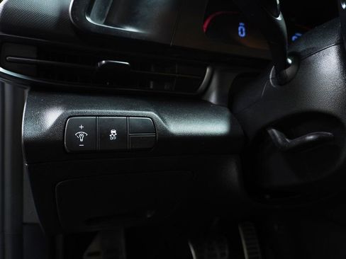 Certified 2025 Hyundai Elantra Sport image 22