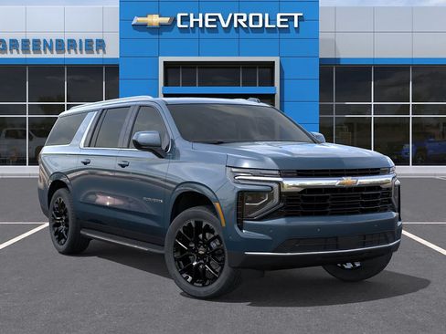 New 2026 Chevrolet Suburban LS RWD image 7