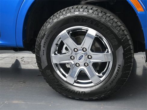 Used 2025 Ford Ranger Lariat w/ Chrome Accent Package image 36
