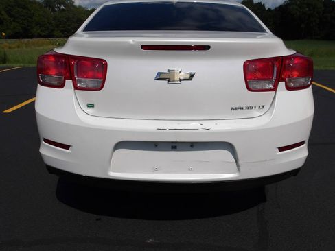 Used 2015 Chevrolet Malibu LT FWD image 35