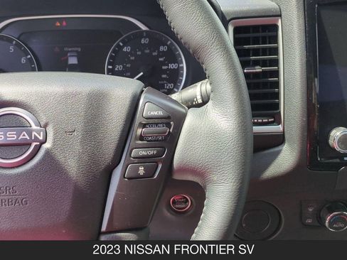 Used 2023 Nissan Frontier SV w/ SV Convenience Package RWD image 18