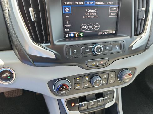 Used 2023 GMC Terrain SLE w/ Driver Convenience Package image 15