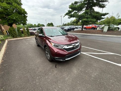 Used 2018 Honda CR-V LX image 3